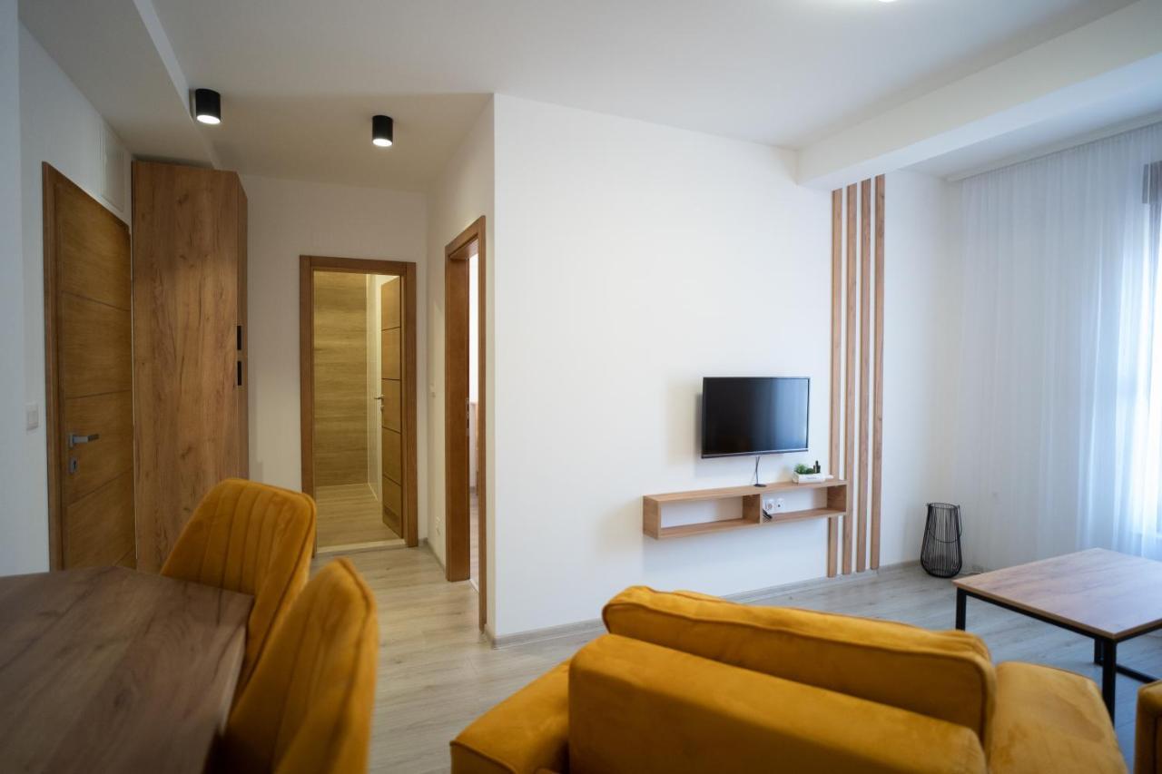 Apartments And Rooms Smile Mostar Eksteriør bilde